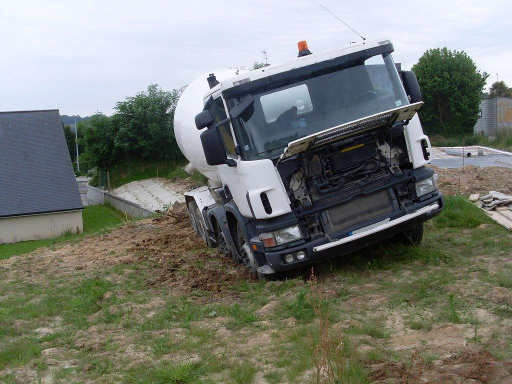 SCANIA 8X4 TOUPIE
