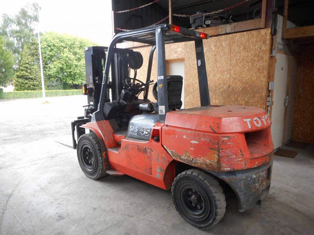 CHARIOT �L�VATEUR